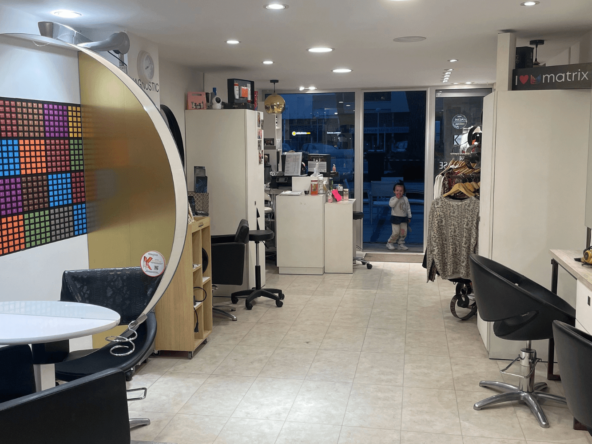 Salon de coiffure familial à vendre à La Grande Motte