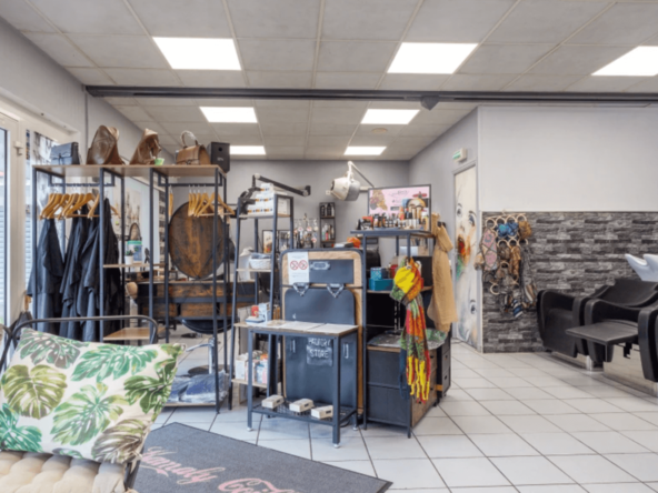 Salon de coiffure moderne à vendre à Fleury-sur-Orne.