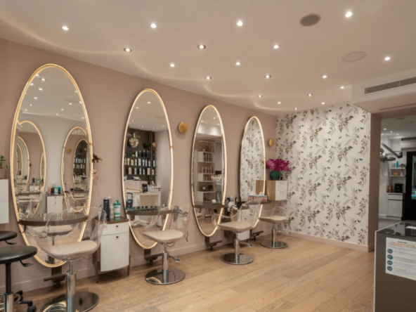 Salon de coiffure à vendre à Paris 7e