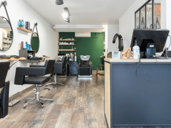 Salon de coiffure dynamique à vendre à Chéraute.