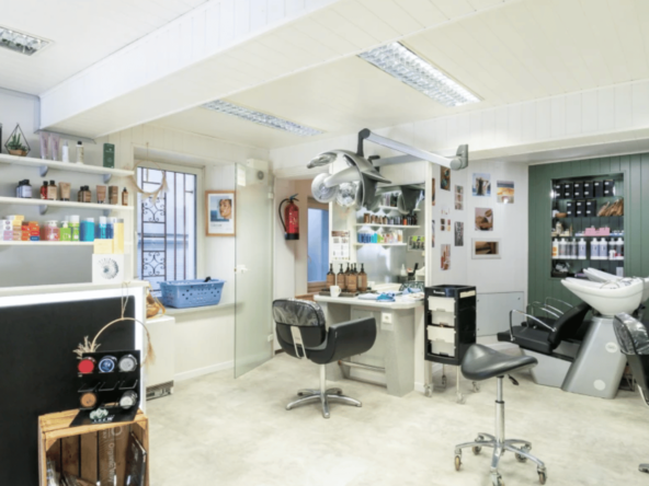 Salon de coiffure à vendre à Saint-Jean-Saint-Nicolas