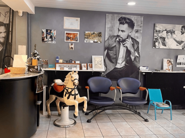Salon de coiffure à vendre au Creusot, 90 m²,