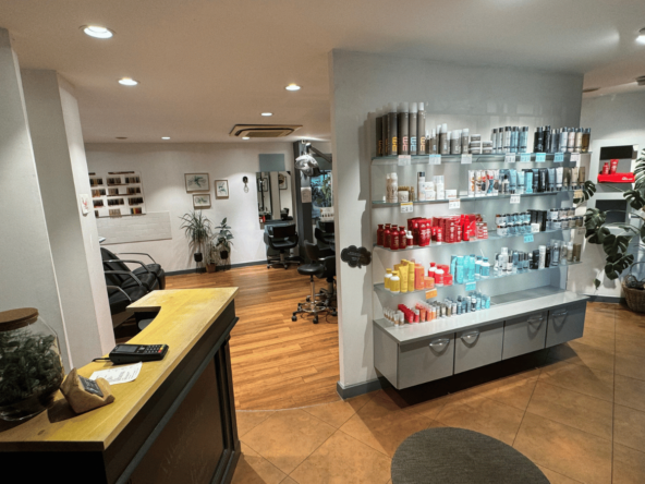 Salon de coiffure à vendre à Vanves