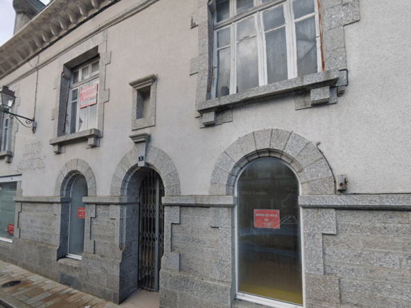 À vendre pas-de-porte avec matériel coiffure à Quintin en Bretagne