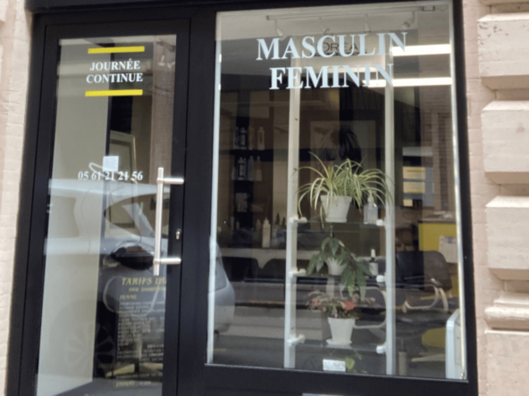 Salon mixte à vendre en plein cœur de Toulouse