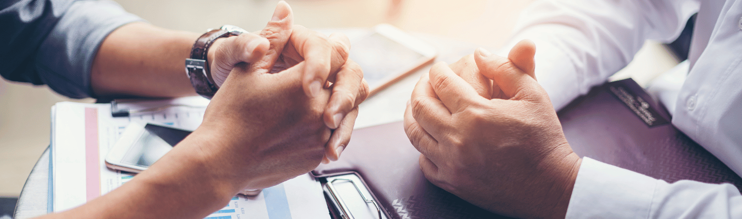 Négociez plusieurs acheteurs sans baisser votre prix. Structurez les visites, valorisez votre salon et créez une saine compétition pour vendre efficacement.