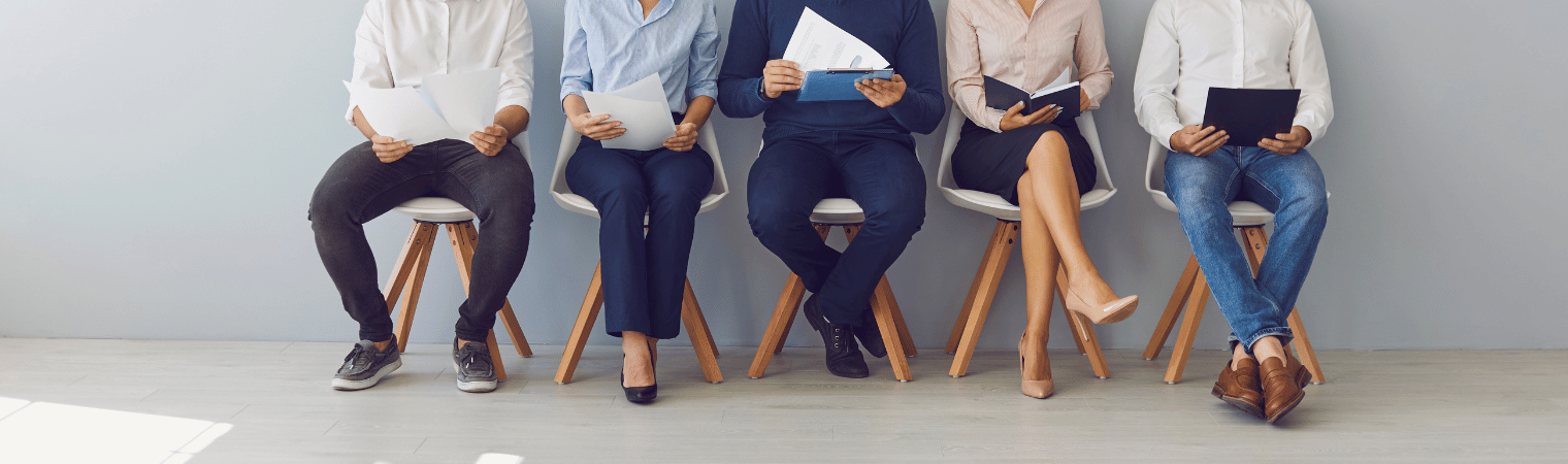 Découvrez les critères que les repreneurs de salons regardent en priorité en 2025 et comment optimiser votre dossier pour vendre plus vite et au meilleur prix.