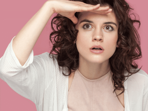 Découvrez les critères clés que les clients observent avant de choisir un salon de coiffure et optimisez votre attractivité pour les séduire.