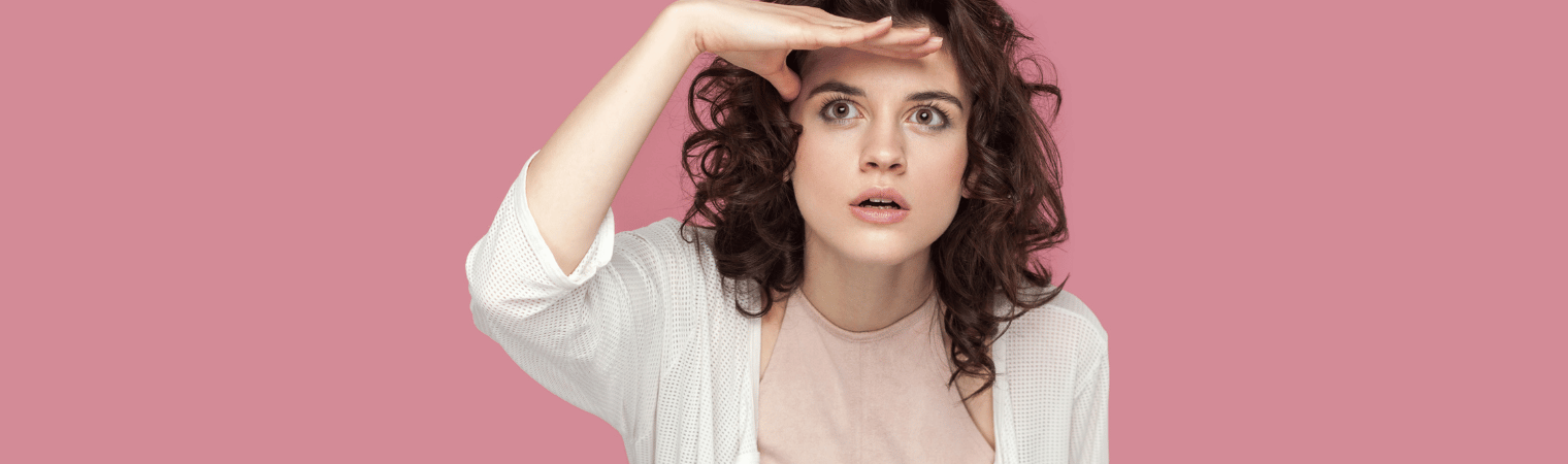 Découvrez les critères clés que les clients observent avant de choisir un salon de coiffure et optimisez votre attractivité pour les séduire.