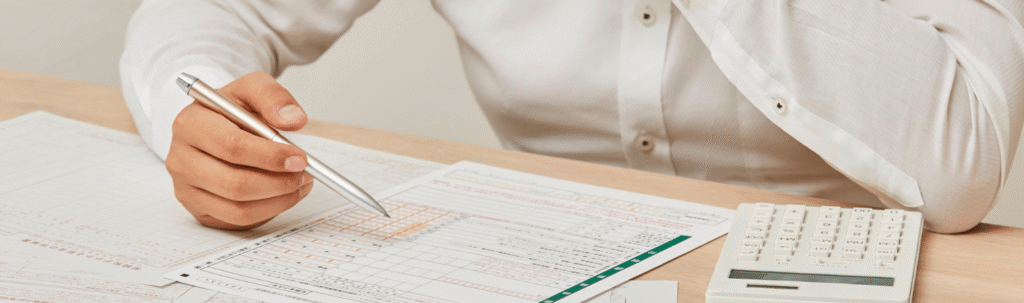 Que vérifier avant d’acheter un salon de coiffure : chiffres, clientèle, bail, équipe et matériel pour sécuriser votre reprise avec succès.