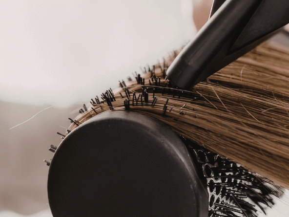 Acheter un salon de coiffure trop vite peut coûter cher. Découvrez les erreurs à éviter et les conséquences d’une décision précipitée avant de vous lancer.