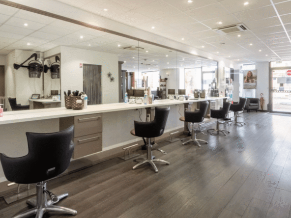 Salon de coiffure à vendre à Ambazac